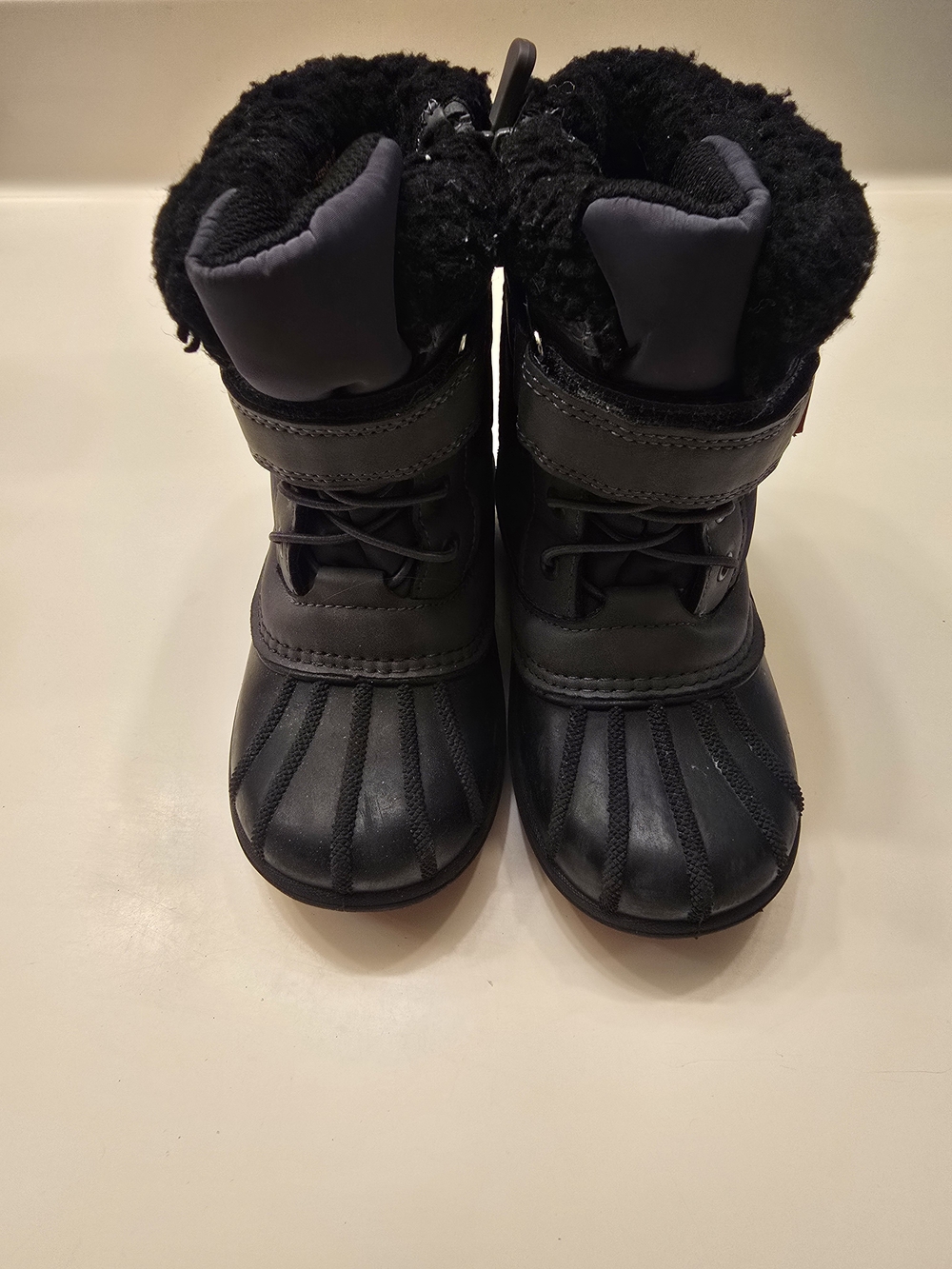 Cat&Jack Black Kids Winter Snow Boots